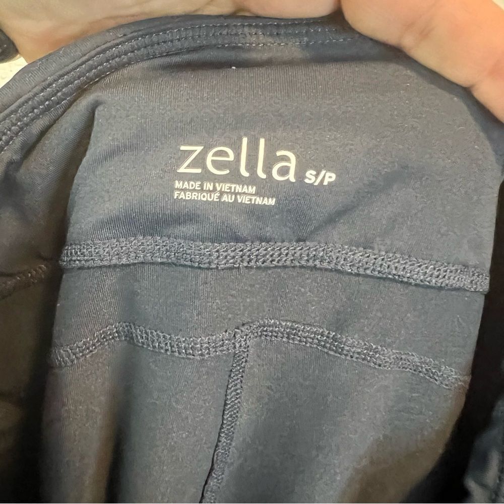Zella Blue Workout Capris size Small - Picture 5 of 5
